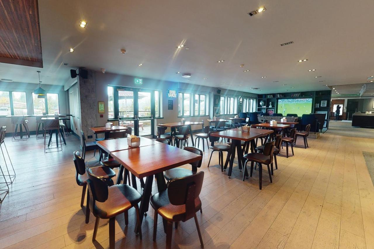 Village Hotel Birmingham Walsall Eksteriør bilde